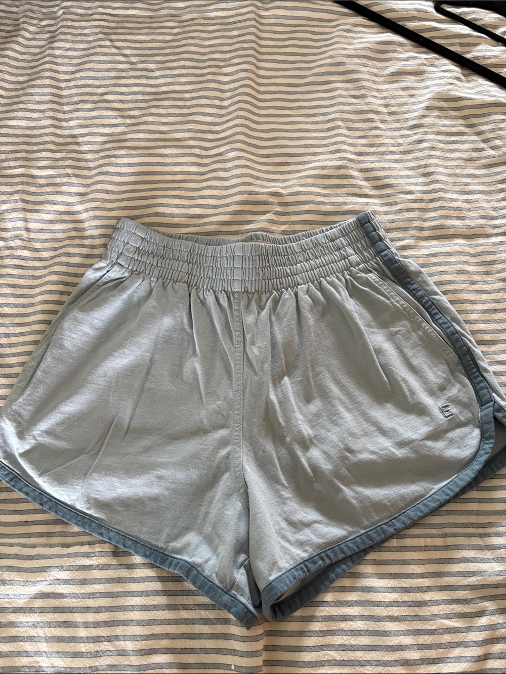 Everlane shorts XS